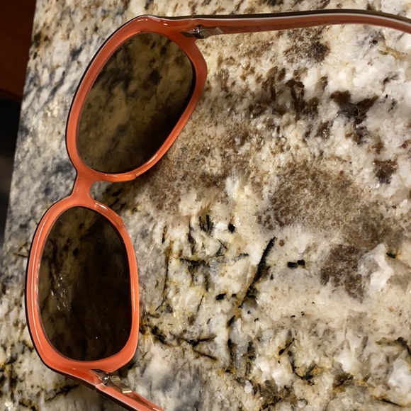 Maui Jim polarized sunglasses - Picture 4 of 6